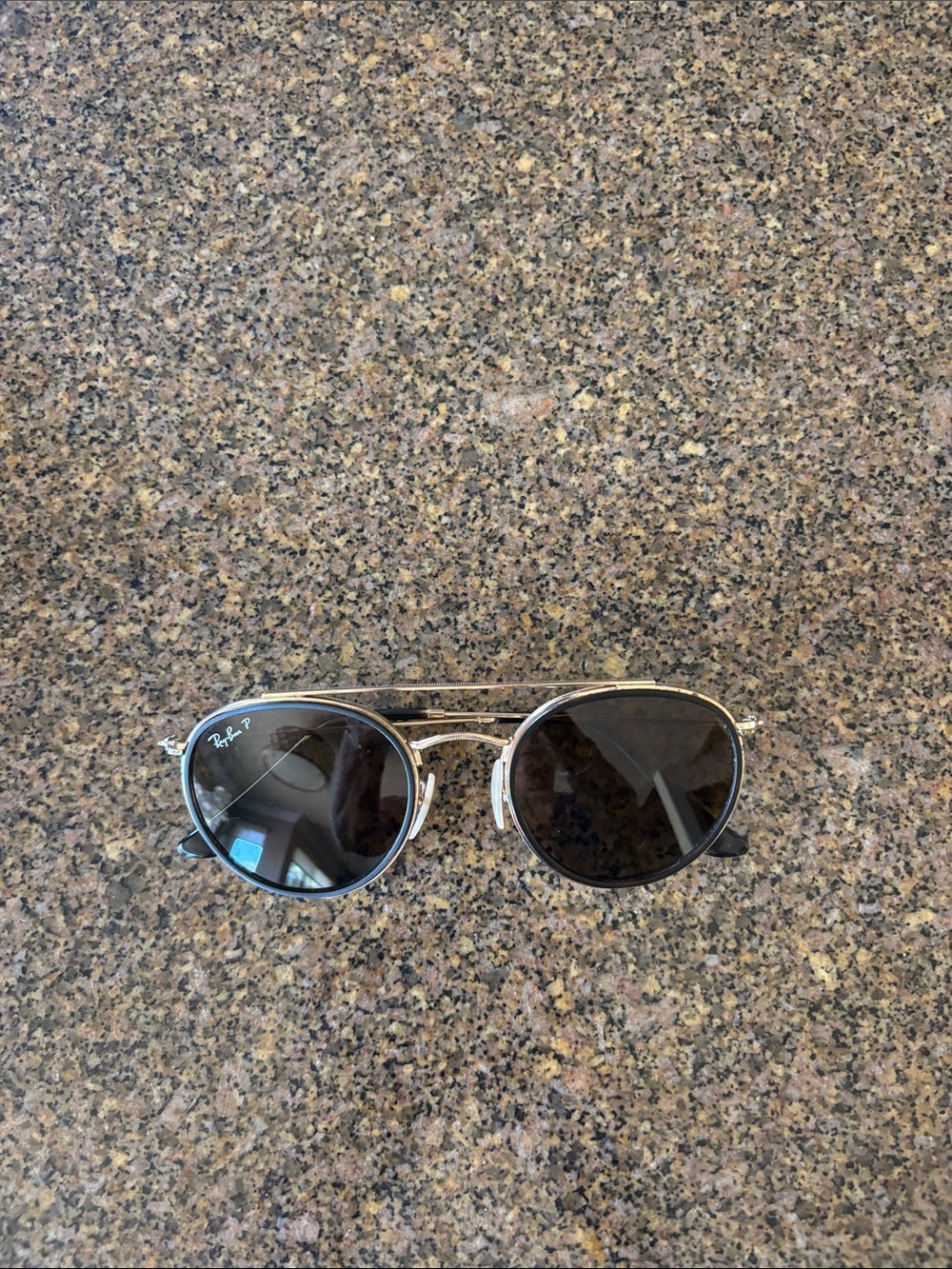 Ray-Ban light gold frame Sunglasses with Dark Lenses